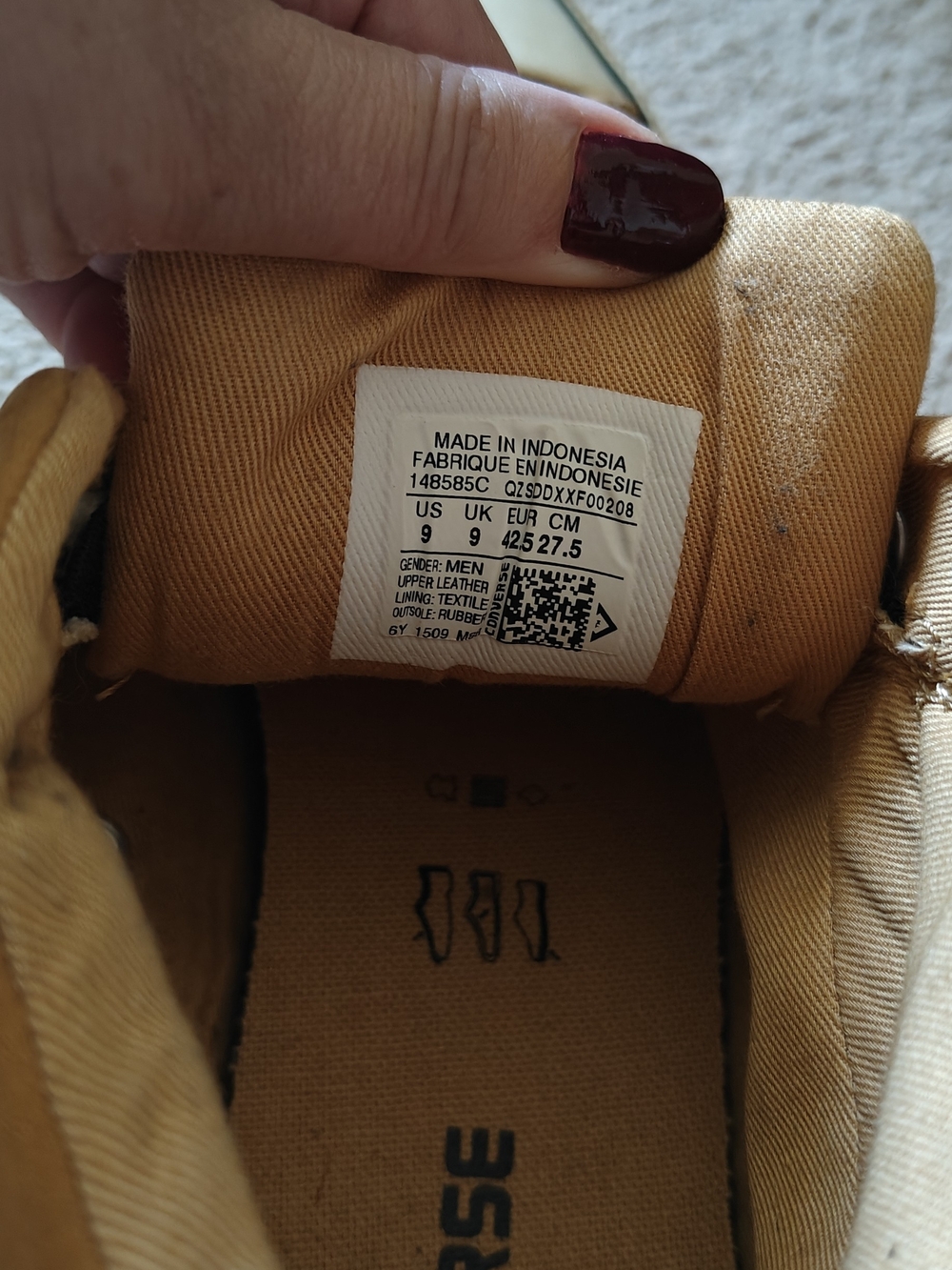Converse Men’s Tan High-Top Sneakers with Cream Laces - Picture 4 of 7